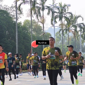 Runner Photo 7006821