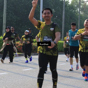 Runner Photo 7006834