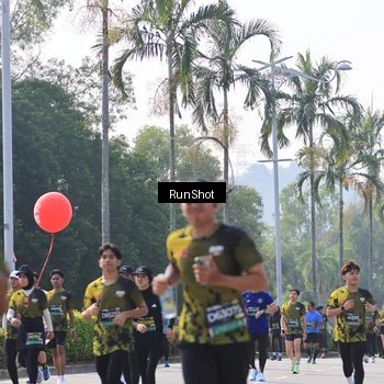 Runner Photo 7006840