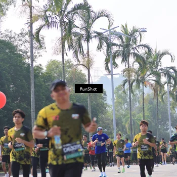 Runner Photo 7006848