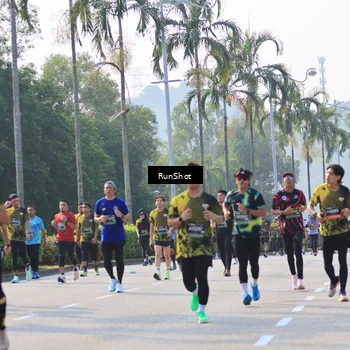 Runner Photo 7006849