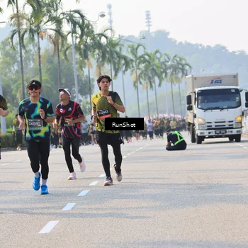 Runner Photo 7006865