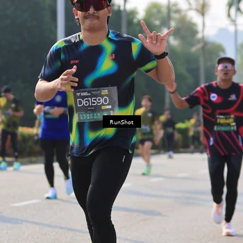 Runner Photo 7006874