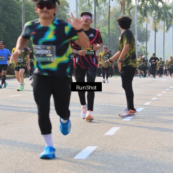 Runner Photo 7006878
