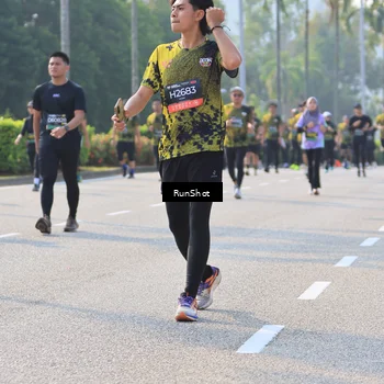 Runner Photo 7006895
