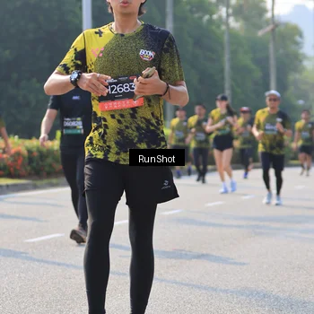 Runner Photo 7006900