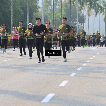Runner Photo 7006940
