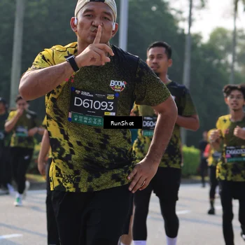 Runner Photo 7006941