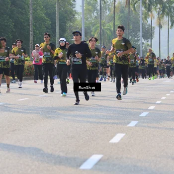 Runner Photo 7006946