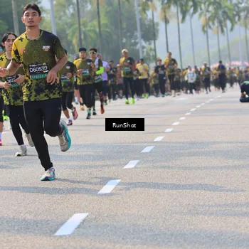 Runner Photo 7006947