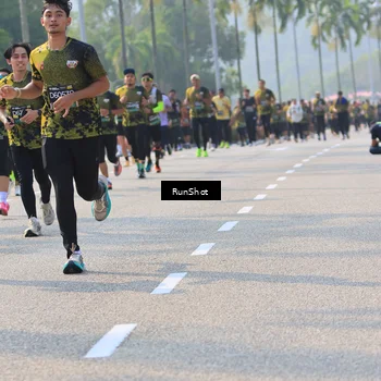 Runner Photo 7006952