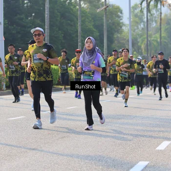 Runner Photo 7006959