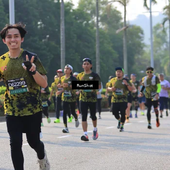 Runner Photo 7006964