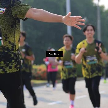 Runner Photo 7006971