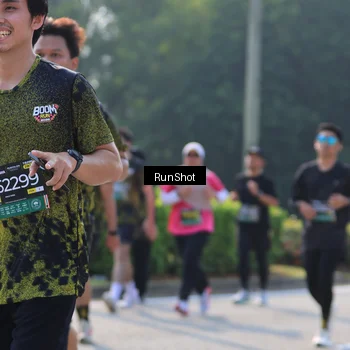 Runner Photo 7006976