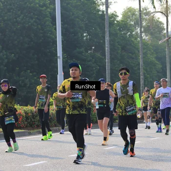 Runner Photo 7006994