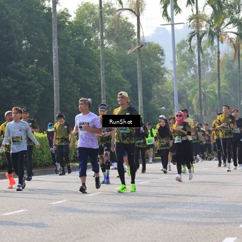 Runner Photo 7007006