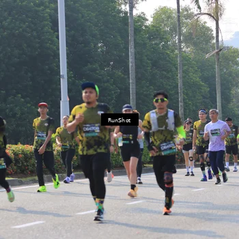 Runner Photo 7007007