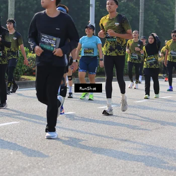 Runner Photo 7007041