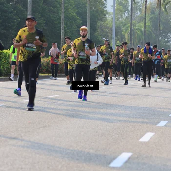 Runner Photo 7007049