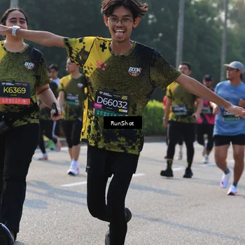 Runner Photo 7007052