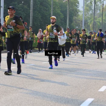 Runner Photo 7007056