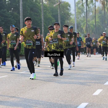 Runner Photo 7007082