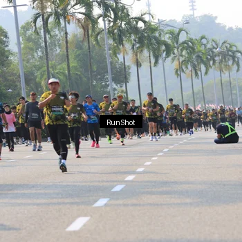 Runner Photo 7007106
