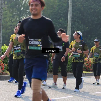 Runner Photo 7007109