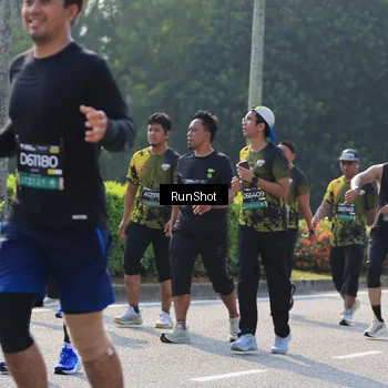 Runner Photo 7007111