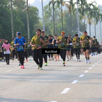 Runner Photo 7007125