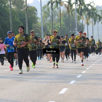 Runner Photo 7007131