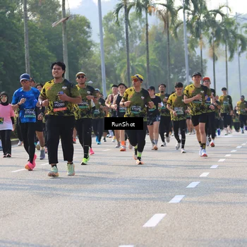 Runner Photo 7007136