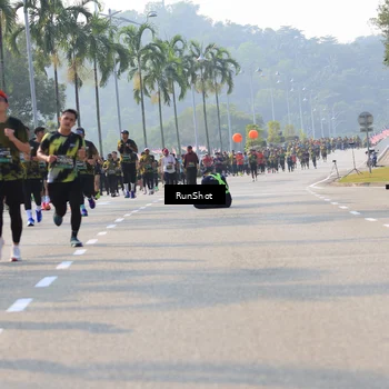 Runner Photo 7007144