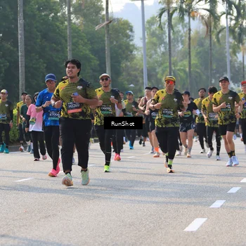 Runner Photo 7007146