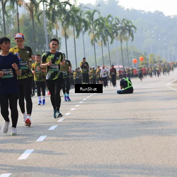 Runner Photo 7007154