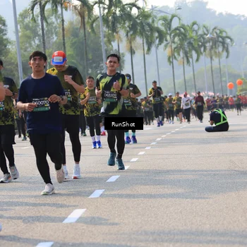 Runner Photo 7007158