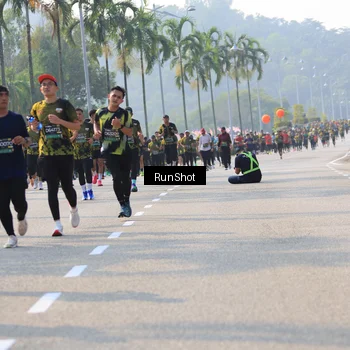 Runner Photo 7007164