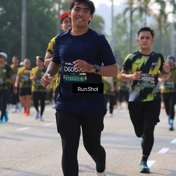 Runner Photo 7007177