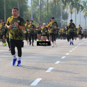 Runner Photo 7007191