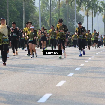 Runner Photo 7007193