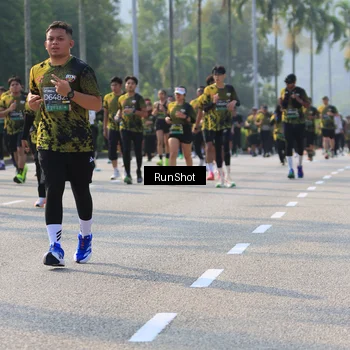 Runner Photo 7007194
