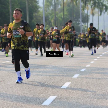 Runner Photo 7007199