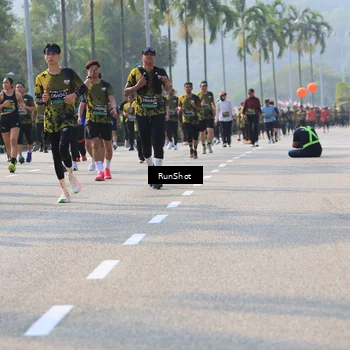 Runner Photo 7007206