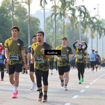 Runner Photo 7007241