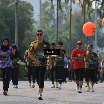 Runner Photo 7007424