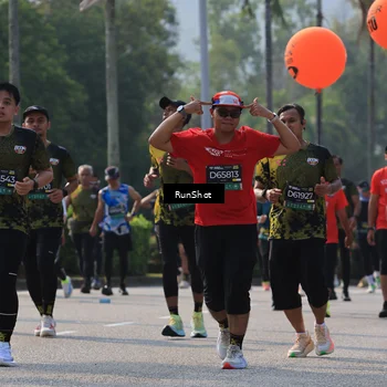 Runner Photo 7007435