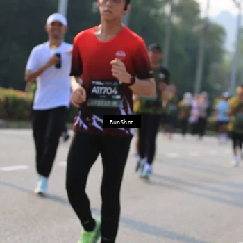 Runner Photo 7007438