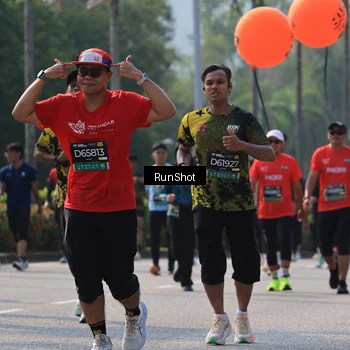 Runner Photo 7007441