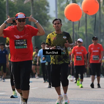 Runner Photo 7007444